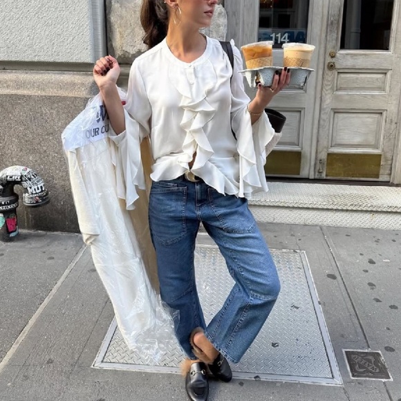 Meet your Posher, Dawn - Picture 2 of 2